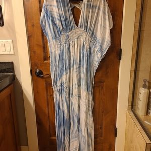Indah Dress